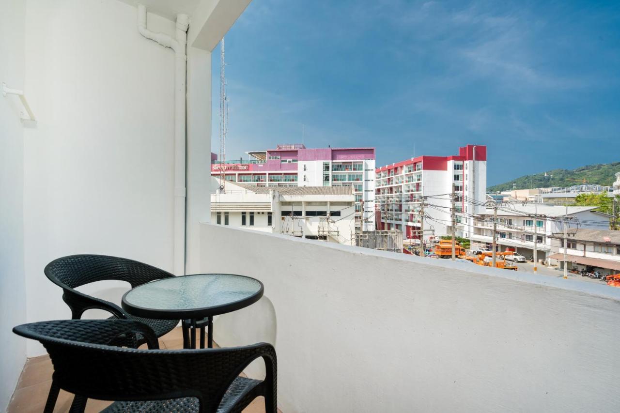Black Pantera Hostel Patong Exterior photo